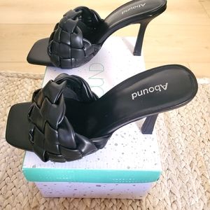 🎀Abound Black Quarly Heels Sandal